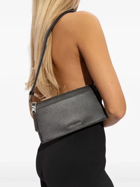 Kožená kožená taška Michael Michael Kors černá