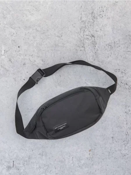 Sinsay Taška na rameno z imitace kůže černá