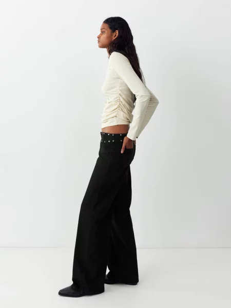 Jeansy straight z ćwiekami black denim Teen 34 MANGO TEEN czarne