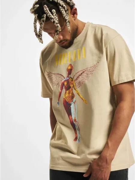 Тениска Mister Tee бежово