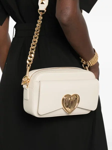 Чанта Love Moschino със сърца