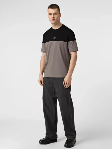Футболка Armani Exchange черная
