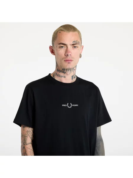 Тениска Fred Perry бродирана черно