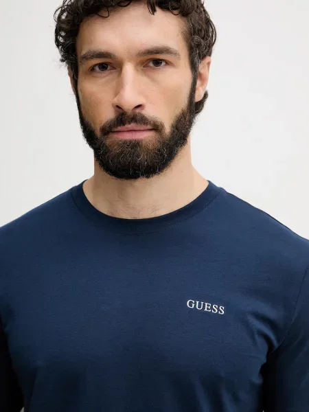 Футболка Guess