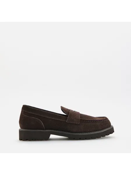 Reserved Velúr loafer cipő sötétbarna