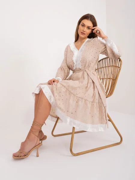 Rochie Lakerta de costum bej