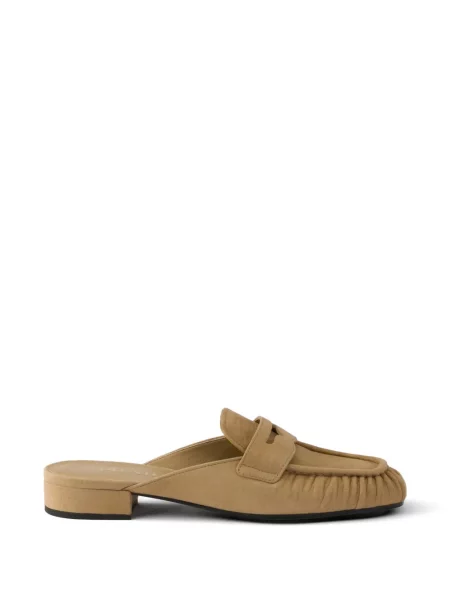 Papuci tip mules Prada din piele de căprioară