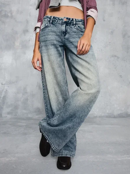 Bershka Jeans albastru