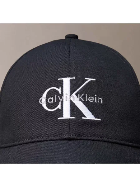 Calvin Klein Jeans Baseball sapka Monologo fekete