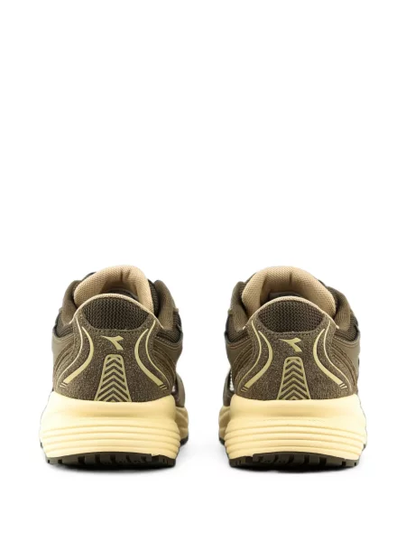 Sneakerși Diadora maro