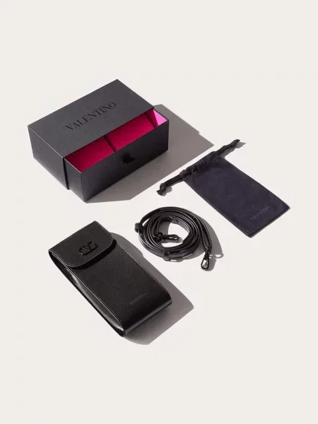 Солнцезащитные очки Valentino Eyewear