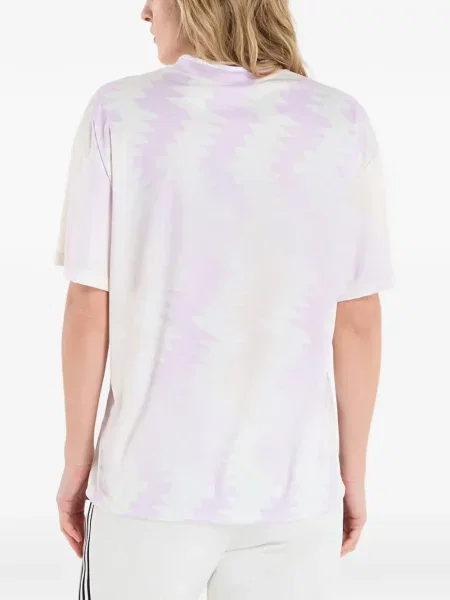 Dlouhé běžecké boty Adidas Terrex s krátkými rukávy s výstřihem do v černé