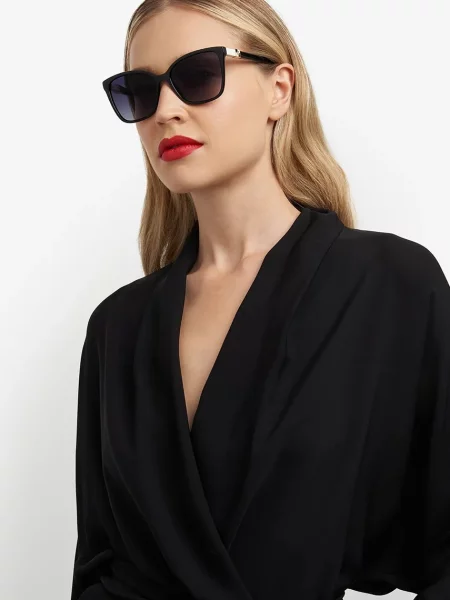 Слънчеви очила Carolina Herrera HER черно