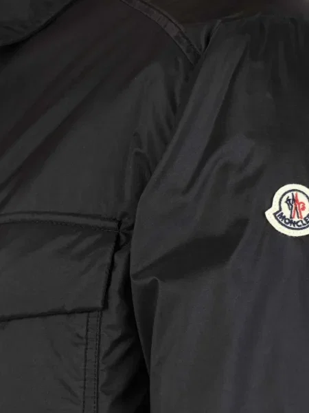 Geacă Moncler cu autograf negru