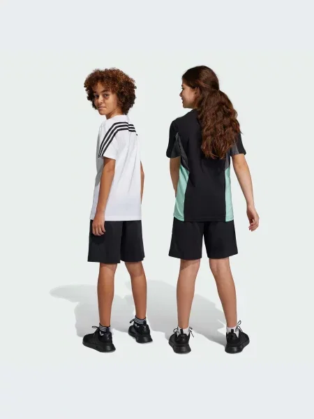 Детские шорты Adidas черные