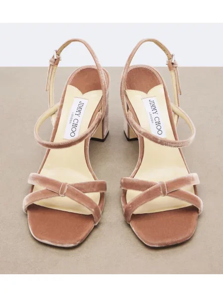 Sandale Jimmy Choo de catifea slingback roz