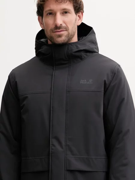 Куртка Jack Wolfskin черная