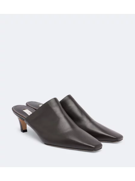 Papuci tip mules Toteme din piele maro