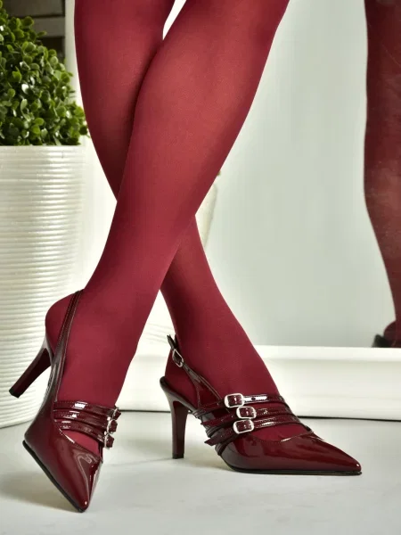 Salonarji Fox Shoes z visoko peto rdeča