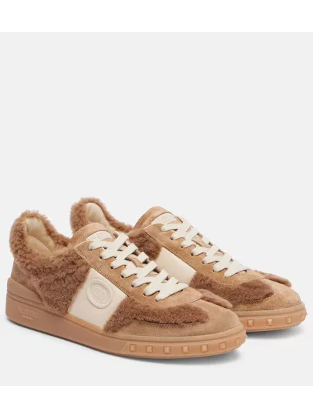 Sneakerși Valentino Garavani din piele de căprioară bej