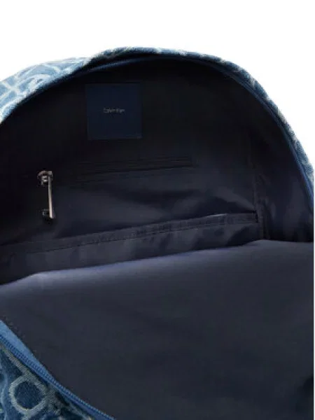 Calvin Klein Ruksak golublje / traper plava