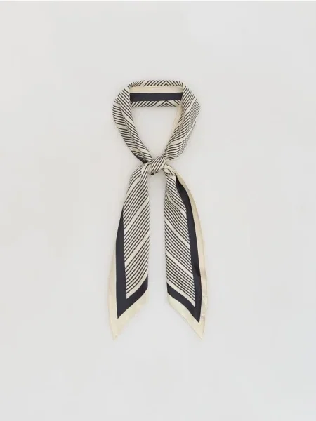 Reserved Шийна хустка з візерунком чорний