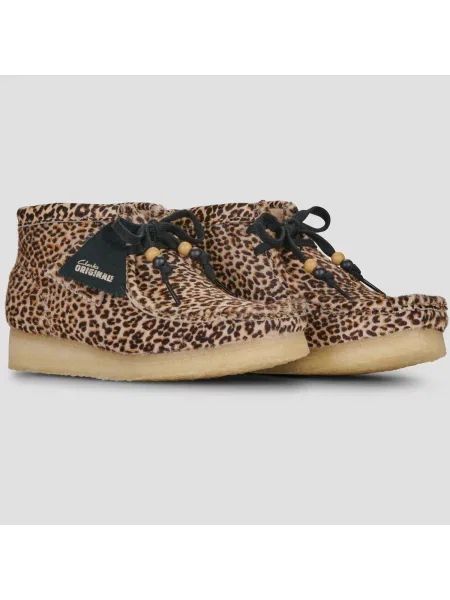 Členkové topánky Clarks Originals hnedá