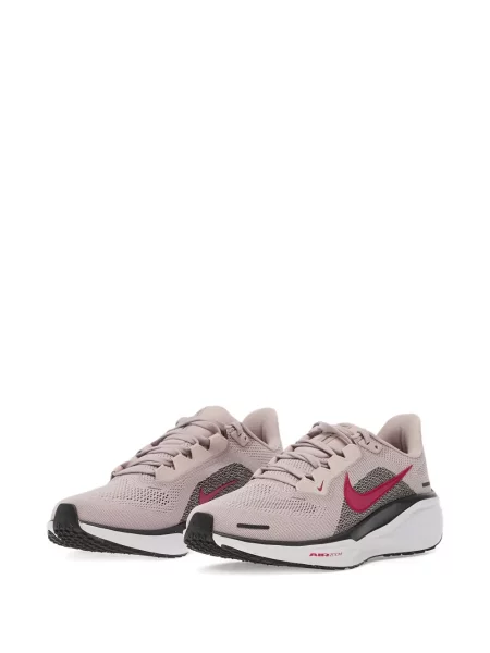 Semišové běžecké tenisky Nike Air Max 90 z peří bílé