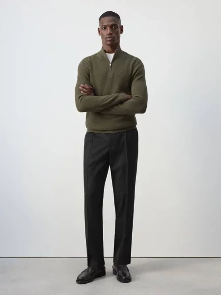 Sweter z cienkiej dzianiny z mieszanki bawełny o strukturalnym splocie z zamkiem błyskawicznym oliwkowozielony Mężczyzna S MANGO MAN