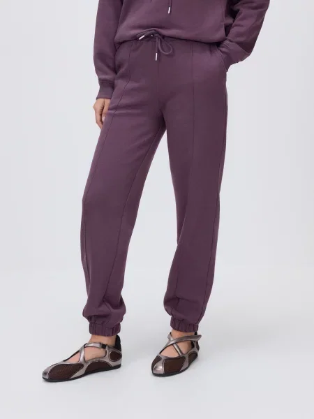 Reserved Спортивні штани з відстрочкою темно-фіолетовий фіолетові