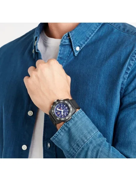 Lniany zegarek Luminox niebieski
