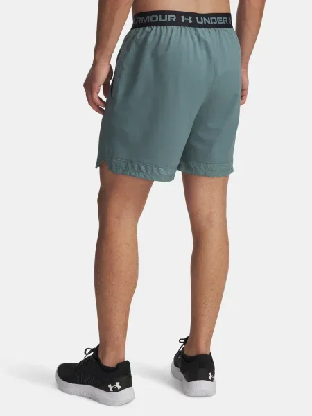 Pantaloni scurți Under Armour negru