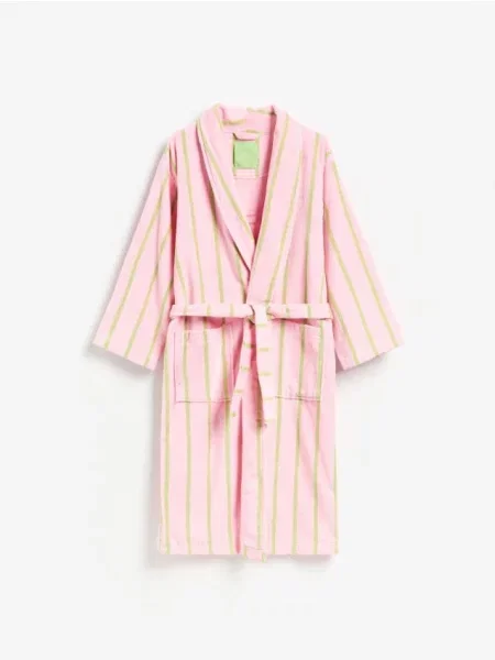 Reserved Halat din roz-pastel roz