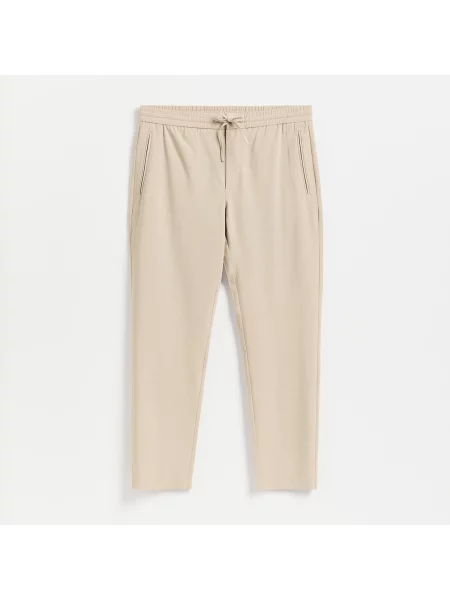 Reserved Jogger nadrág bézs