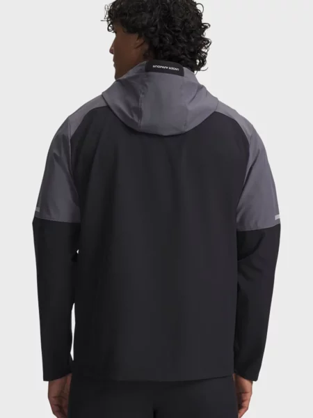 Вітровка Under Armour чорна