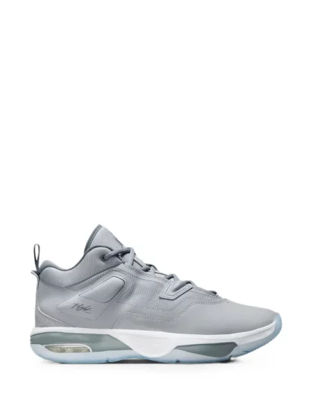 Sneakerși Jordan gri