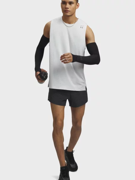 Шорты Under Armour для бега черные