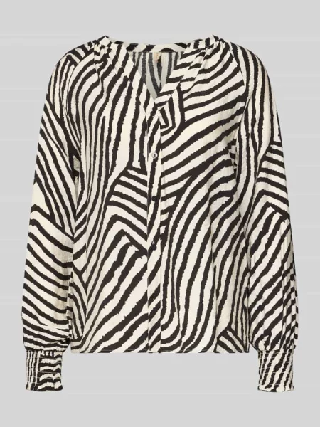 Bluzka koszulowa z listwą guzikową model ‘BECCA’ Soyaconcept czarna