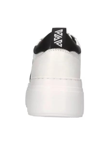Sneakersy Emanuélle Vee białe