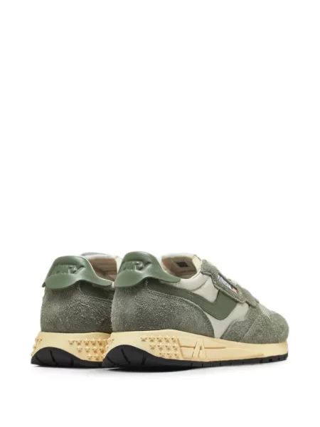 Sneakerși Autry din piele de căprioară verde