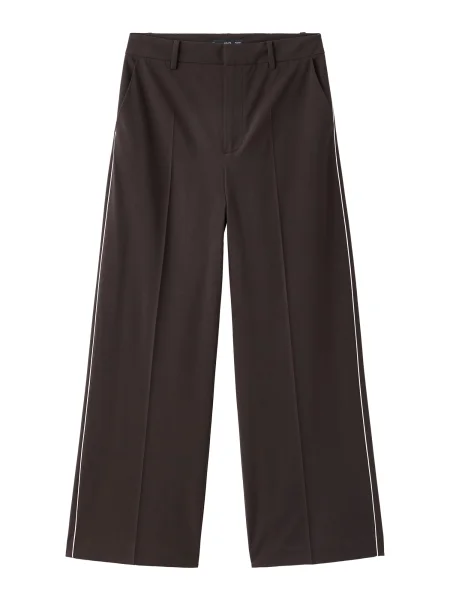 MANGO Pantaloni cutați ciocolatiu