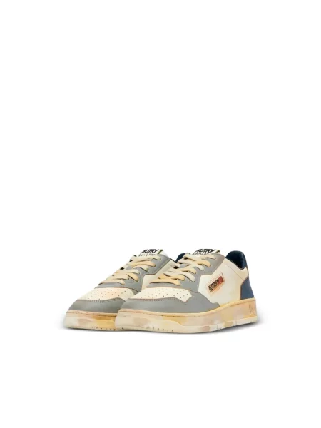 Sneakersy Autry skórzane