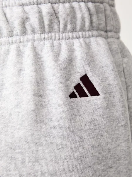 Спортивные штаны Adidas