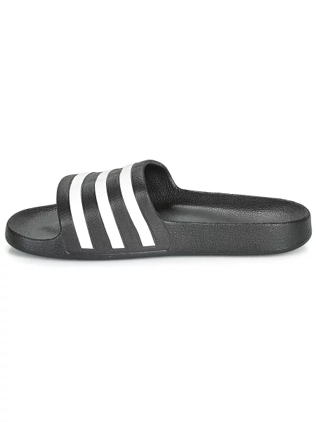 Natikače Adidas crna