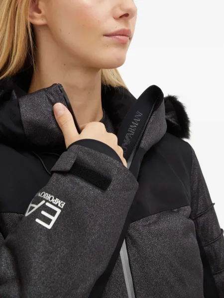 Geacă Ea7 Emporio Armani cu glugă negru