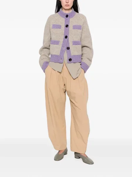 Cardigan B.b. Walace