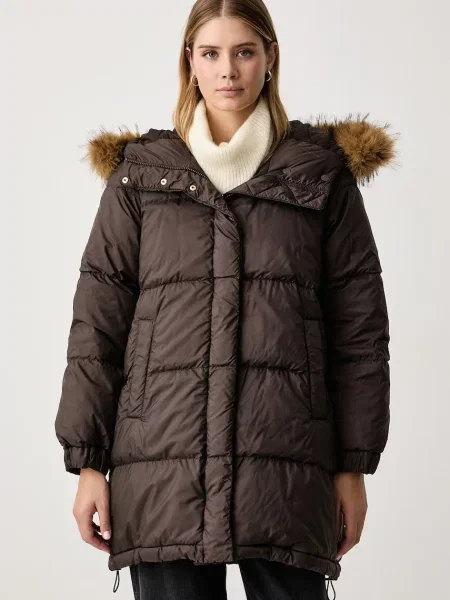 Dzseki Weekend Max Mara barna