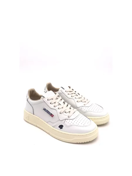 Sneakersy Autry skórzane białe