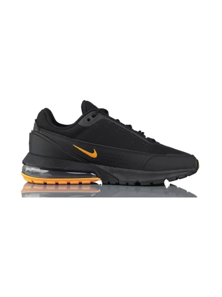 Pantofi Nike portocaliu