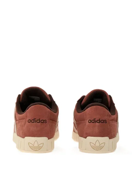 Sneakerși Adidas maro
